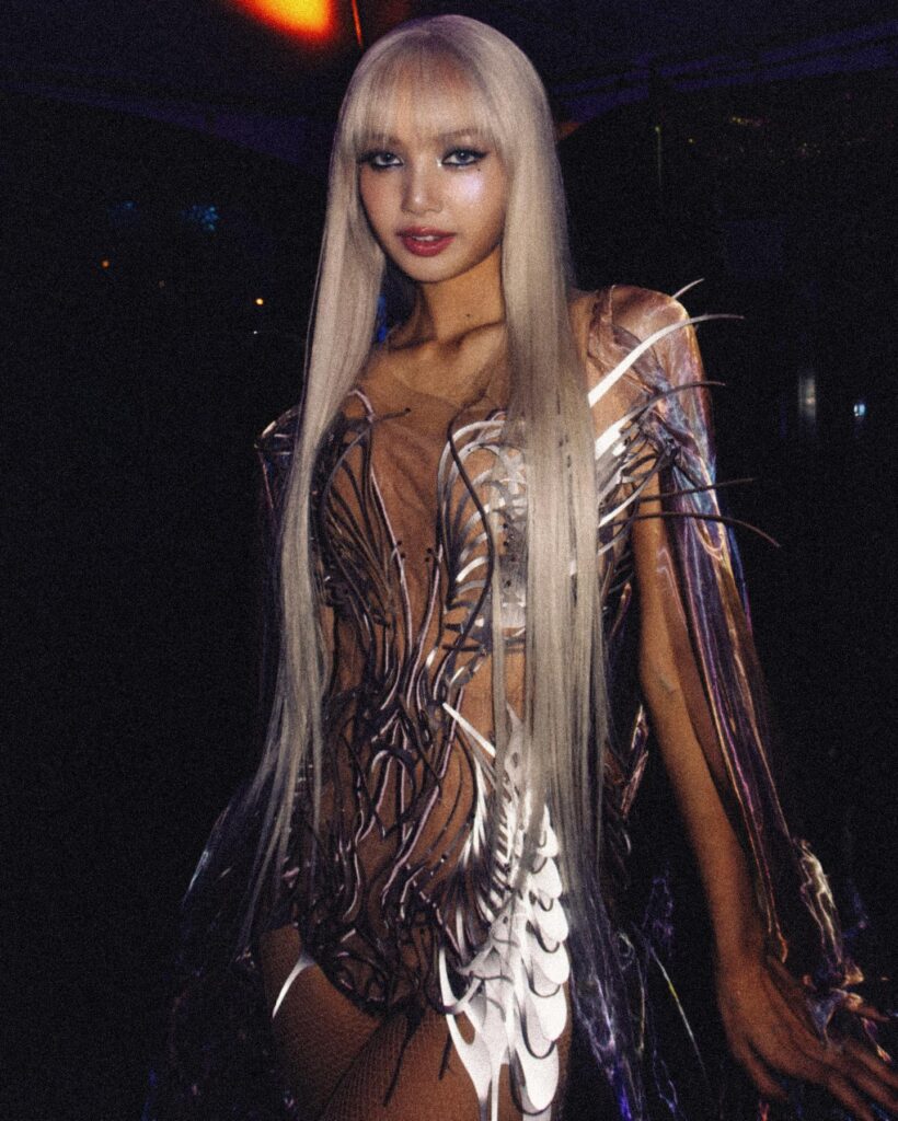 260420 Mat Abad IG: Lisa at Coachella