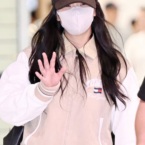 260416 Jisoo @ Incheon International Airport (Arrival from New York)