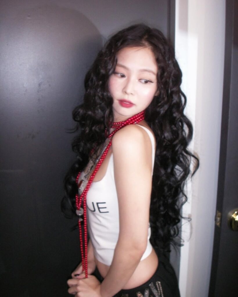 260412 Jennie