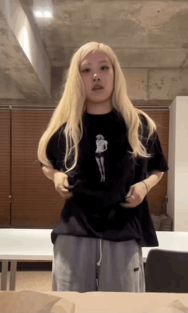 241227 Rosé