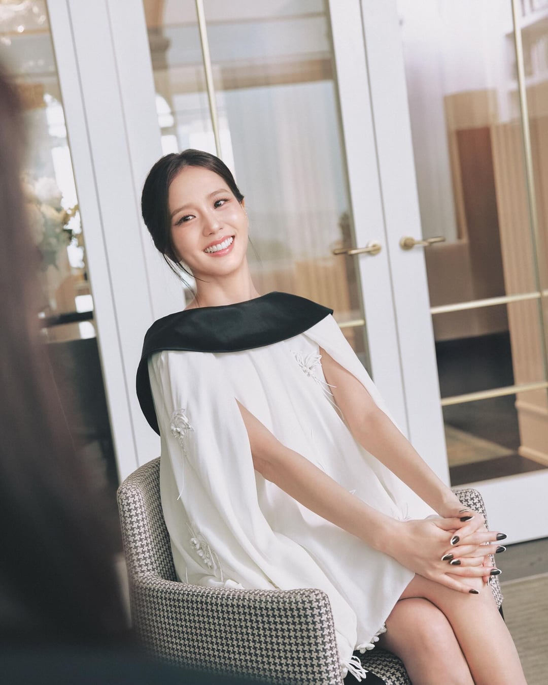 260424 harpersbazaarmy IG Update w/ Jisoo