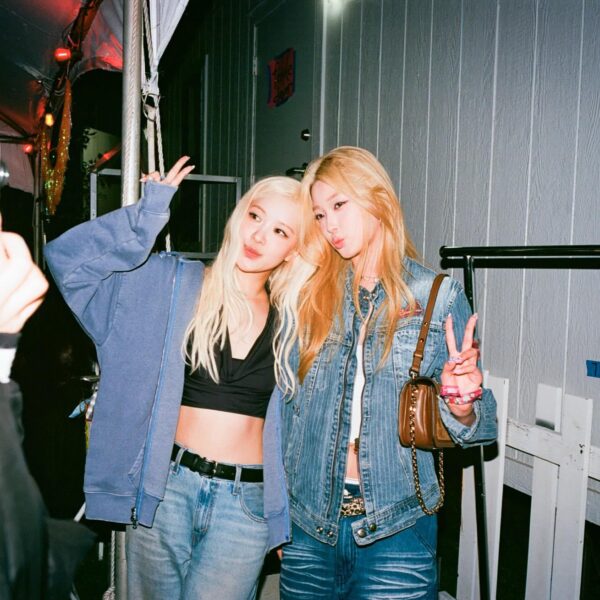 ROSÉ w/ Yoonchae (Katseye) @ Coachella
