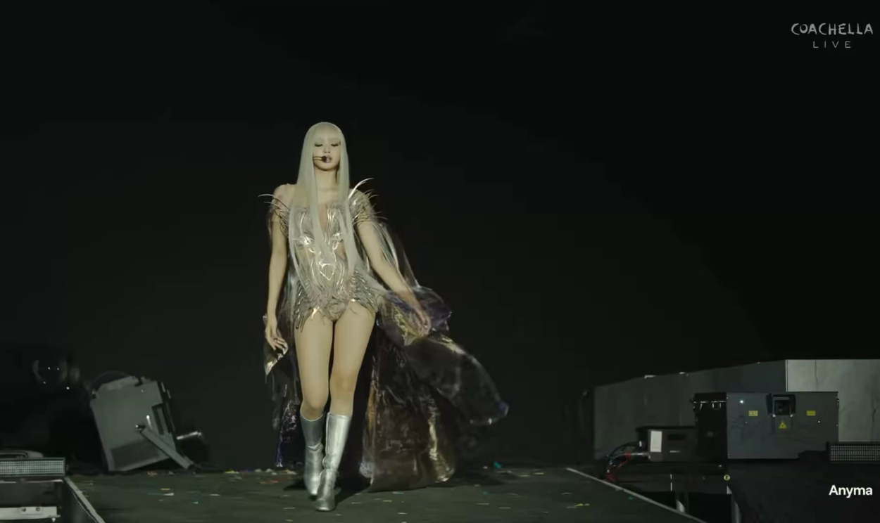 260418 LISA performs 'Bad Angel' with Anyma at Coachella