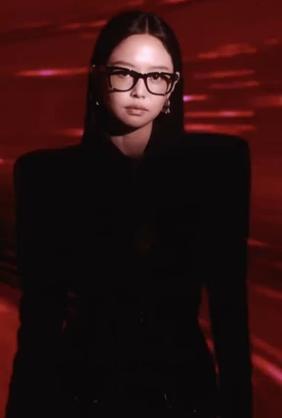 260422 Jennie for Ray-Ban