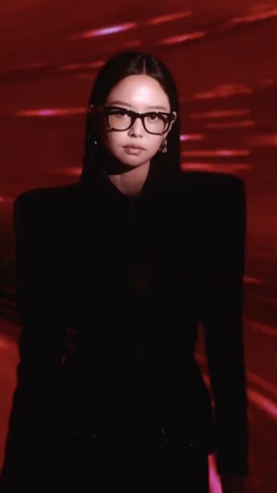 260422 Jennie for Ray-Ban