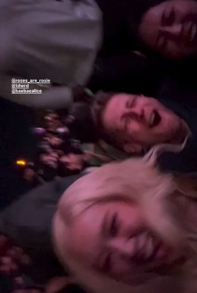 260412 chunjoanna IG Story Update w/ Rosé