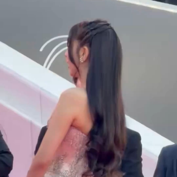 260423 Jisoo arrives at CANNESERIES Season 9