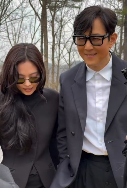260401 Jennie w/ Lee Jung-jae @ JACQUEMUS x VEUVE CLICQUOT Event at Museum SAN