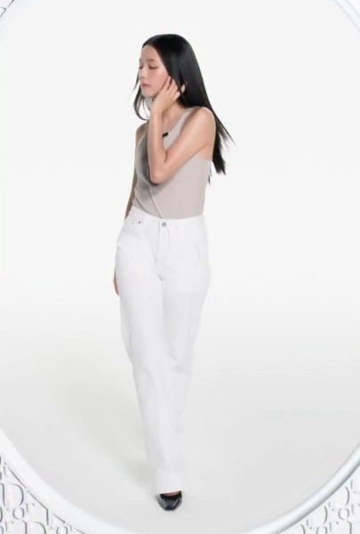 260404 Jisoo for DIOR Beauty