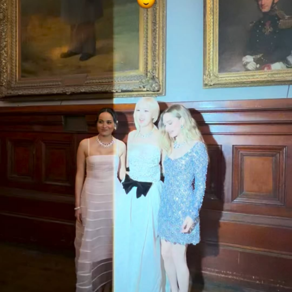 260417 ROSÉ (vampirehollie) IG Story Update