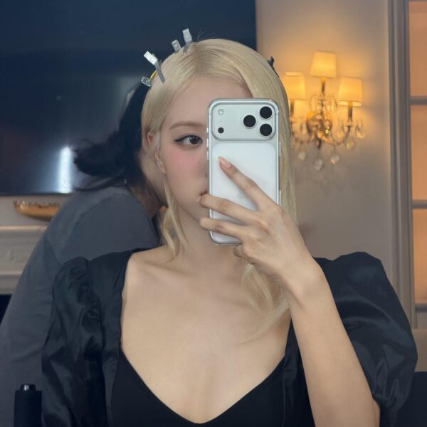 Rosé Had Fun Dripping in Diamonds for the Tiffany & Co. Blue Book Gala | Vogue