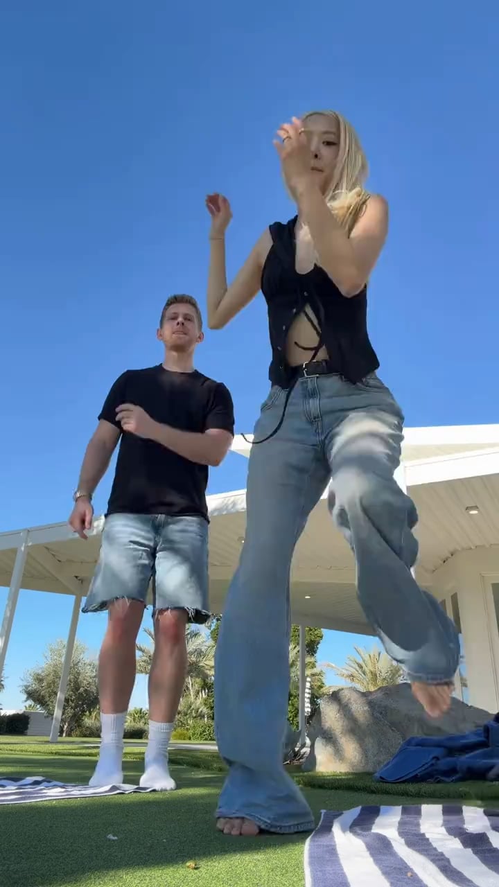 260415 ROSÉ TikTok Update