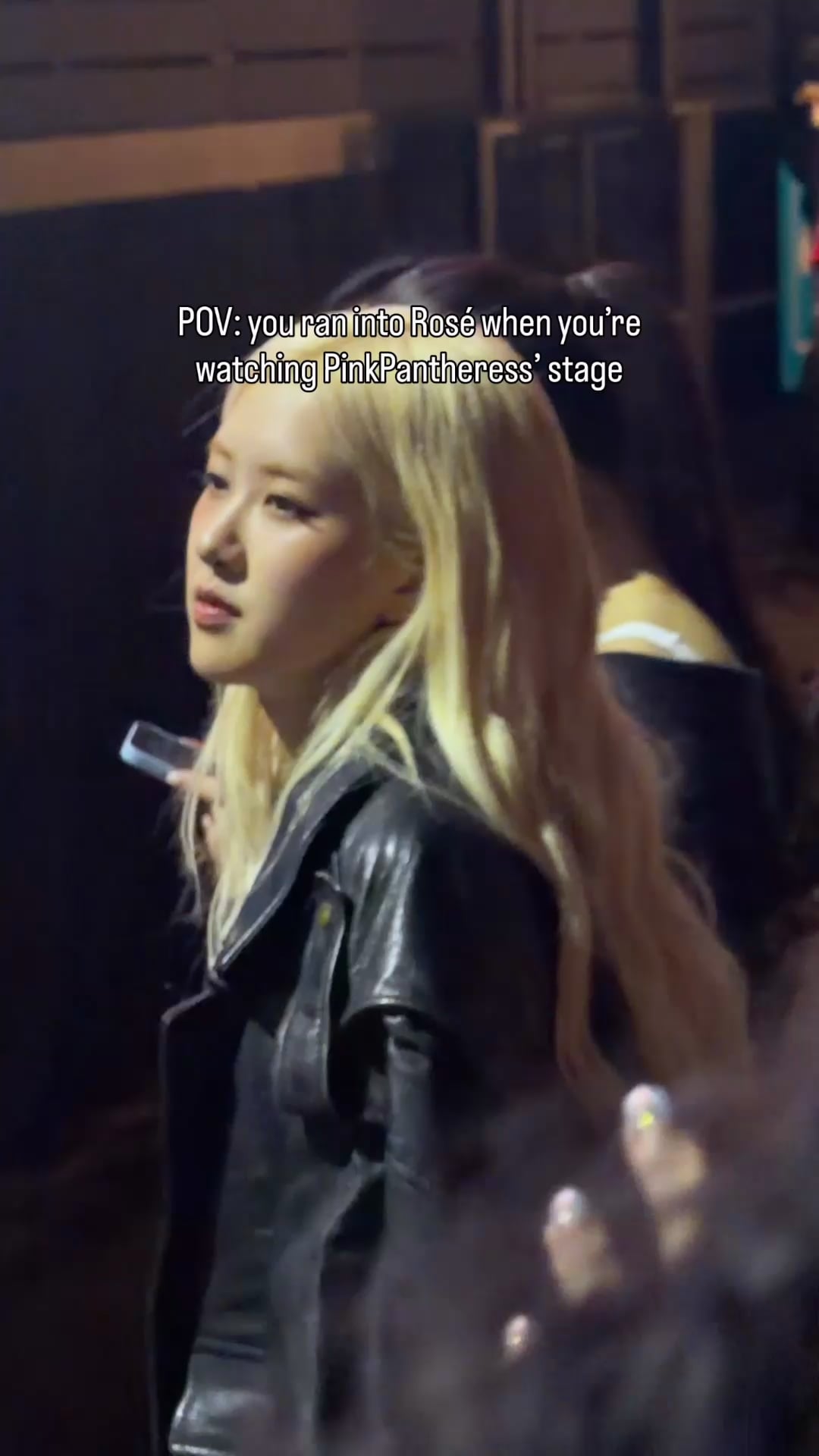 260411 ROSÉ at PinkPantheress’ set at Coachella