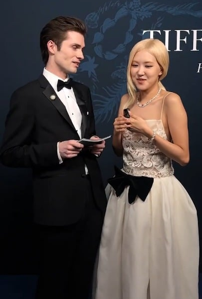 260423 Rosé for Tiffany & Co. | Blue Book 2026: Hidden Garden