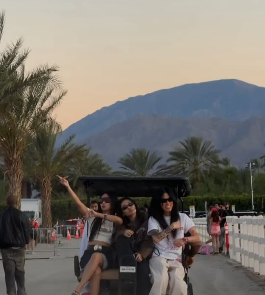 260414 glencocoforhair IG Update w/ Jennie