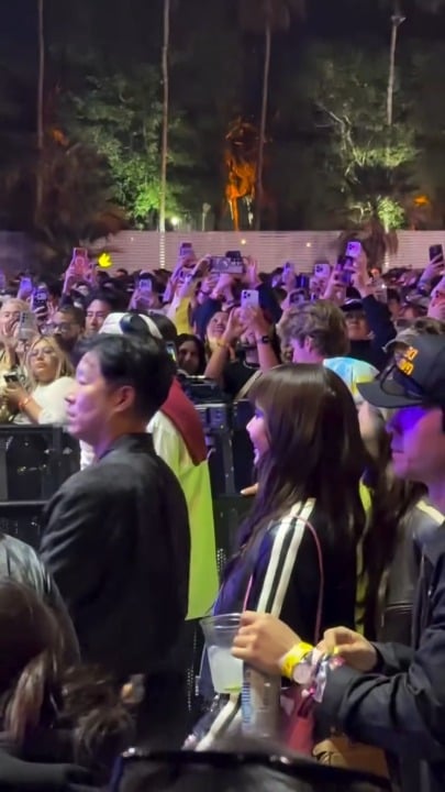 260413 bini_stacey IG Story Update w/ Lisa & Rosé