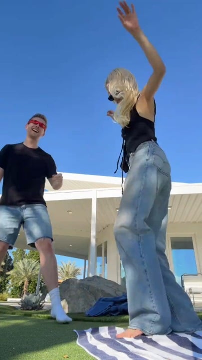 260415 Rosé TikTok Update