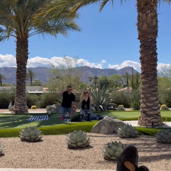 260415 Rosé IG Story Update