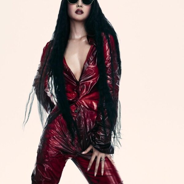 260409 Jennie for Ray-Ban