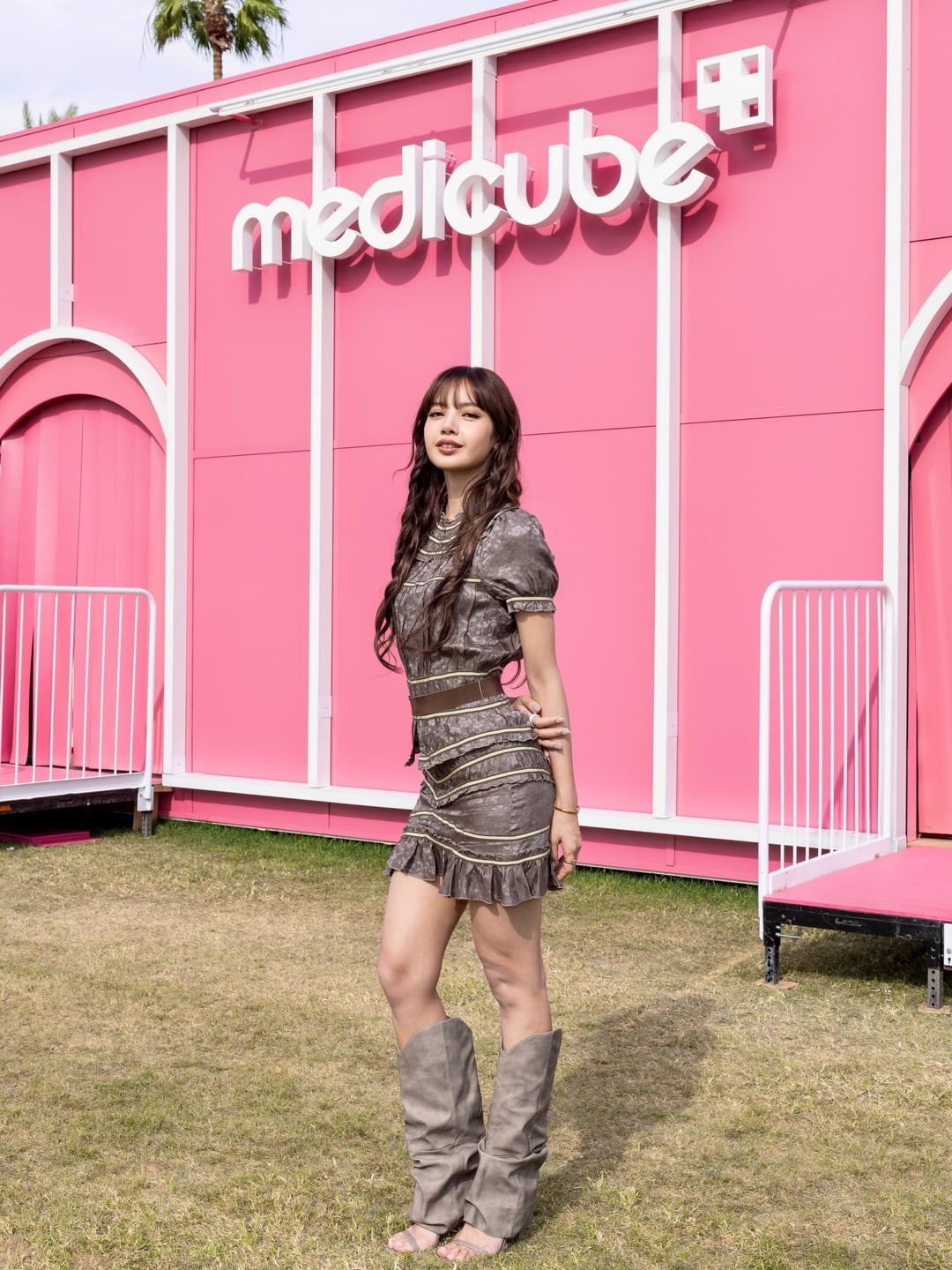 260414 medicube_global_official IG Update w/ Lisa