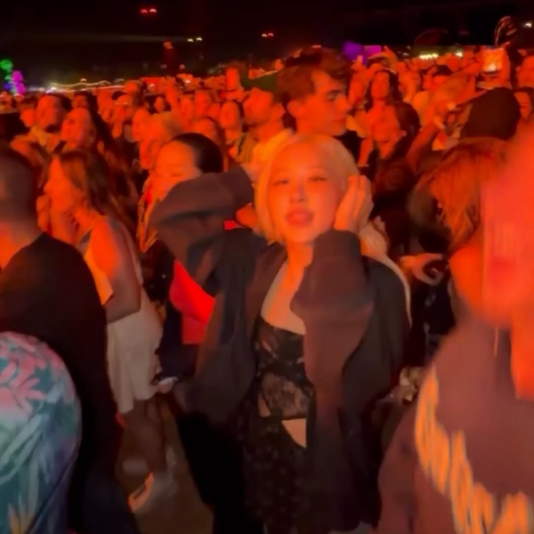 260412 Rosé IG Story Update