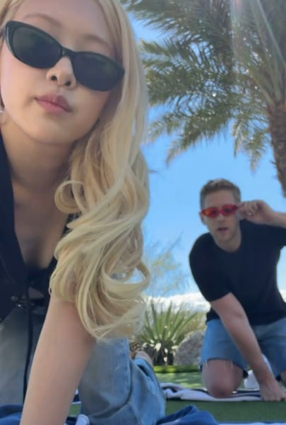 260415 Rosé TikTok Update