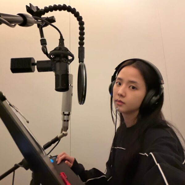 260405 JISOO APP Chat Update