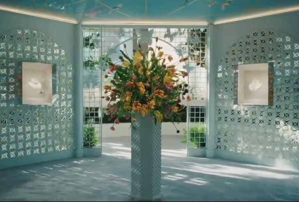 260420 Rosé for Tiffany & Co. | Blue Book 2026: Hidden Garden