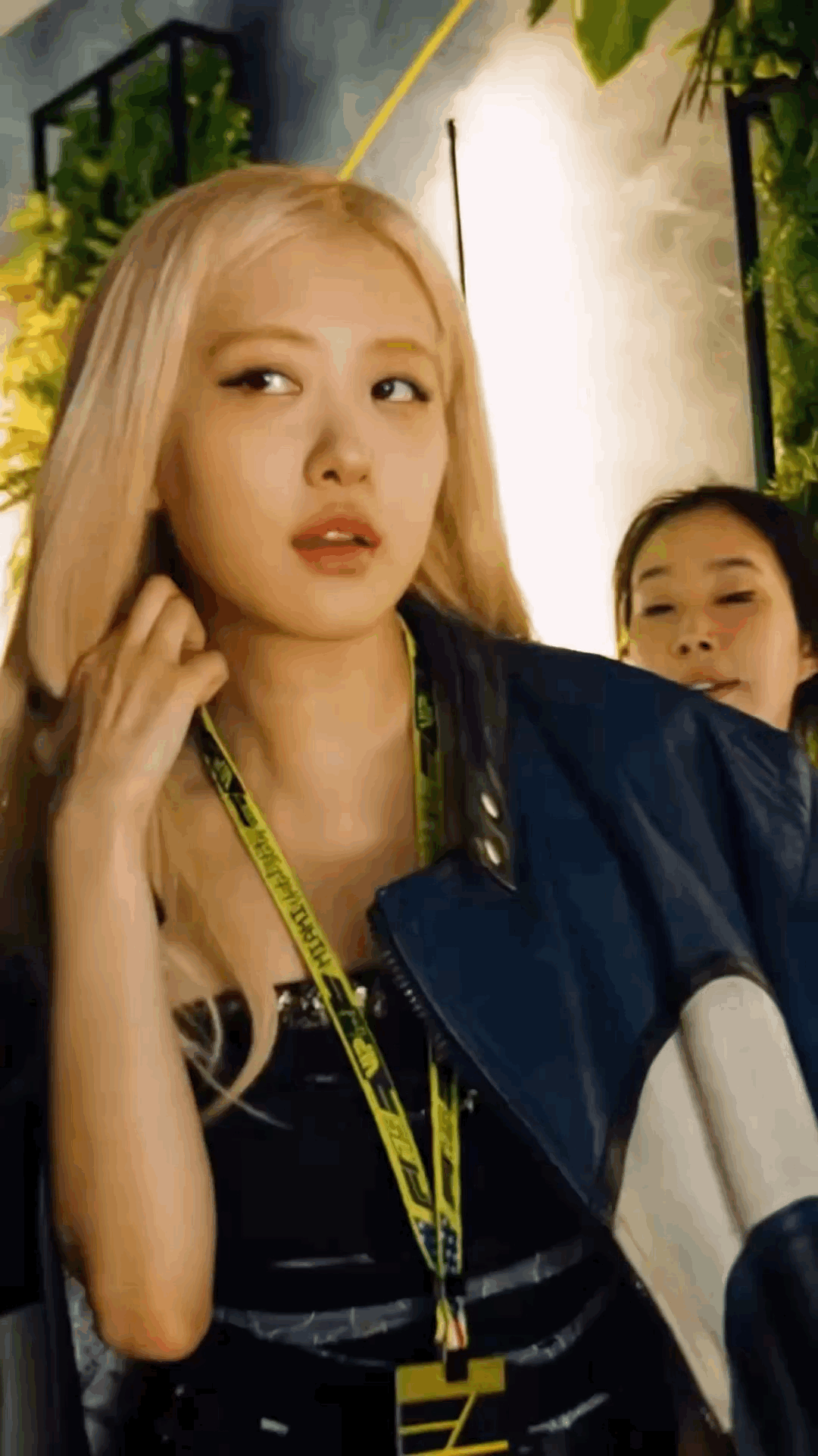 260427 F1 Paddock Club IG Update w/ ROSÉ