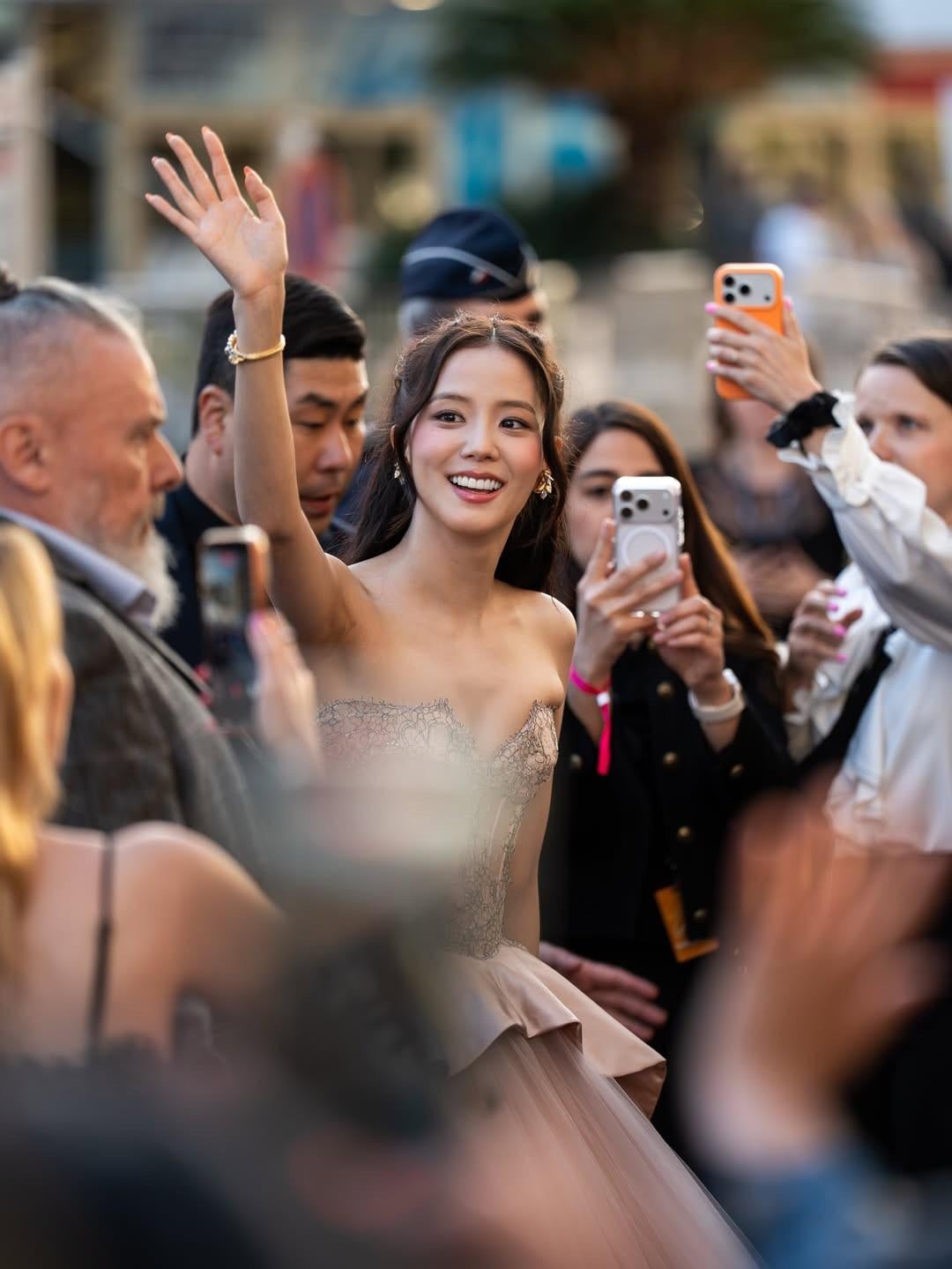 260423 Jisoo @ CANNESERIES Season 9