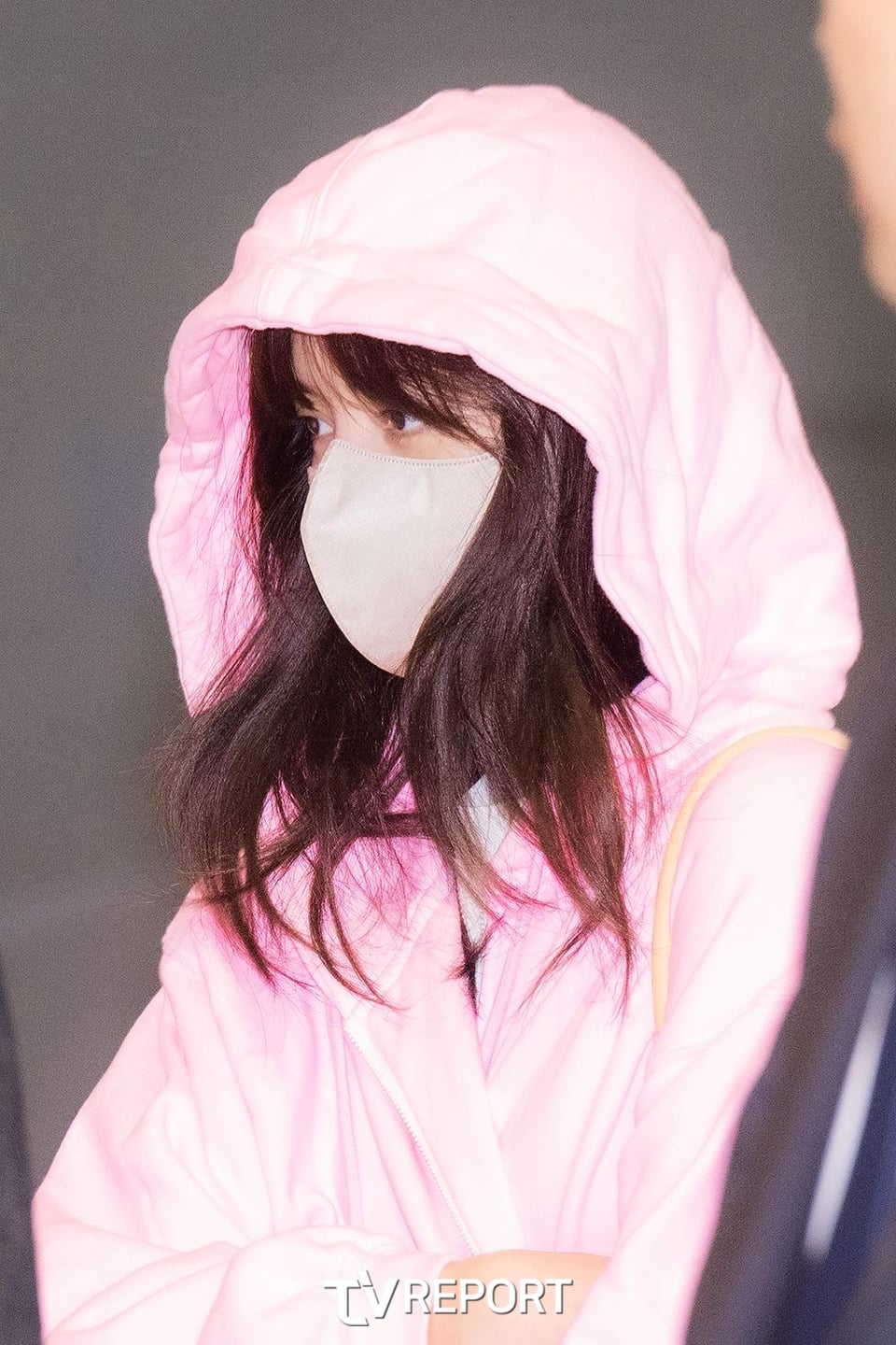 260403 Lisa @ Incheon International Airport (Departure to LA)