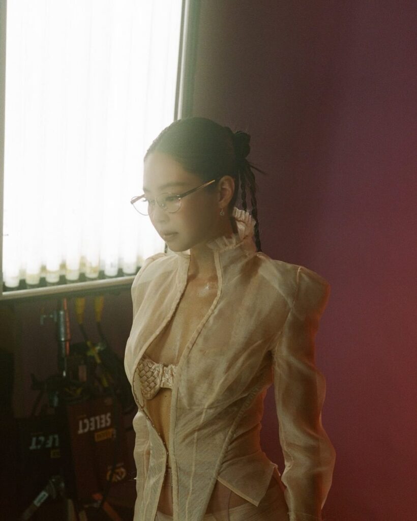 260411 Jennie IG Update