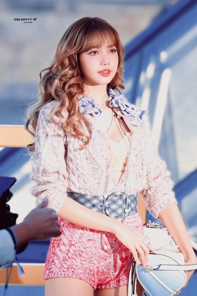 250930 Lisa
