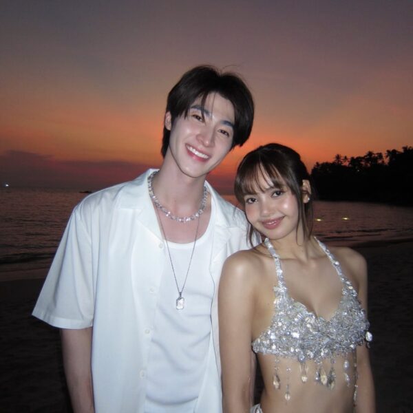 260408 blue_pongtiwat IG Update w/ Lisa