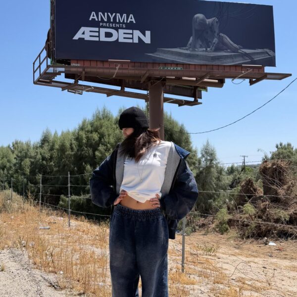 260418 Lisa IG Story Update