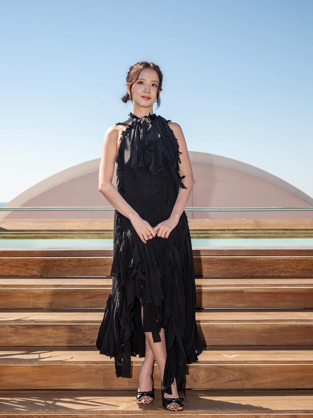 260425 canneseries IG Update w/ Jisoo