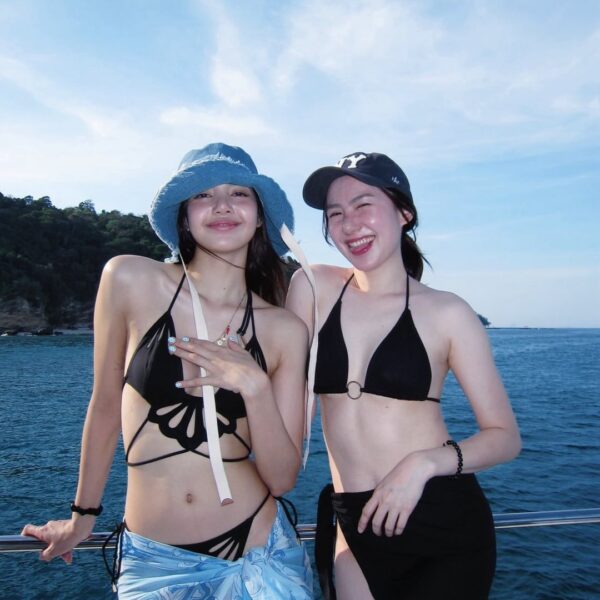 260401 cherreen.hvk IG Update w/ Lisa