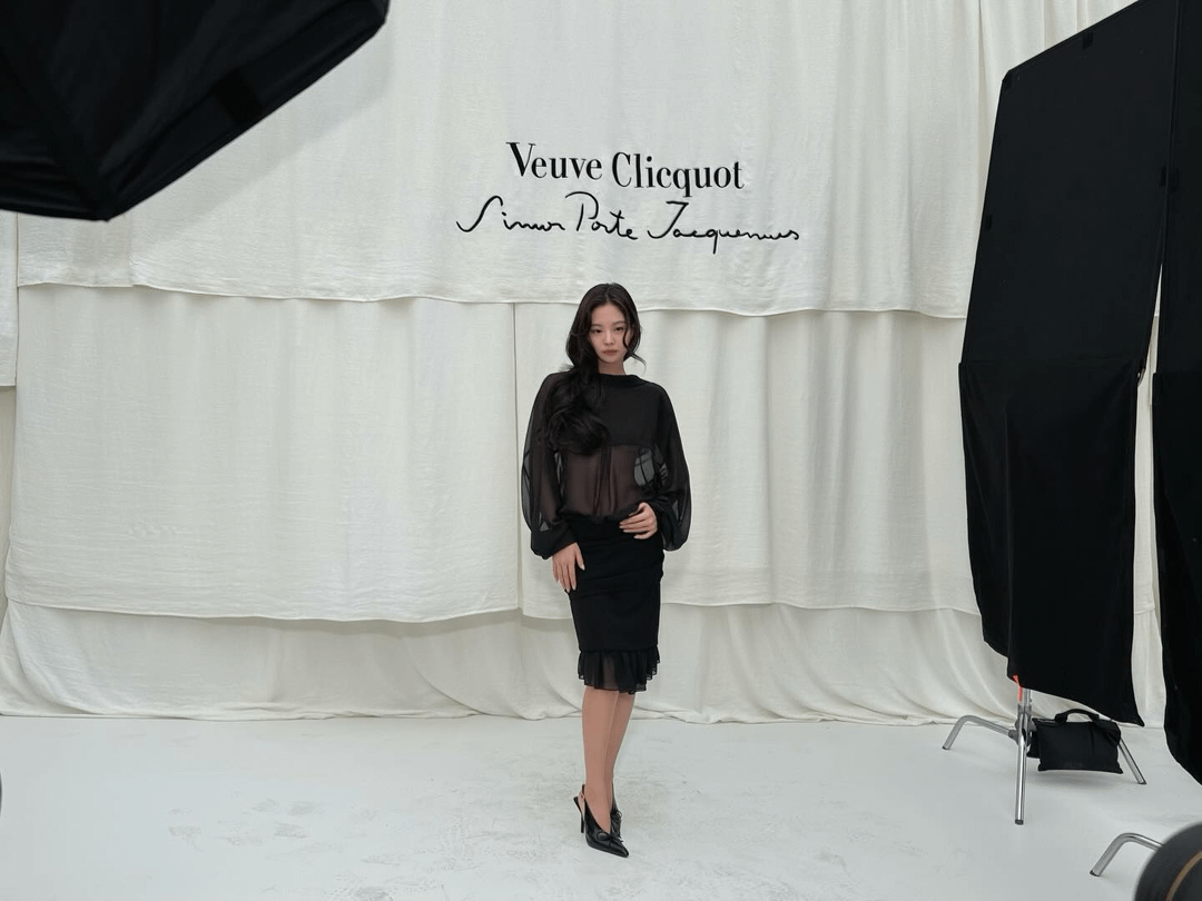 260404 Jennie IG Update