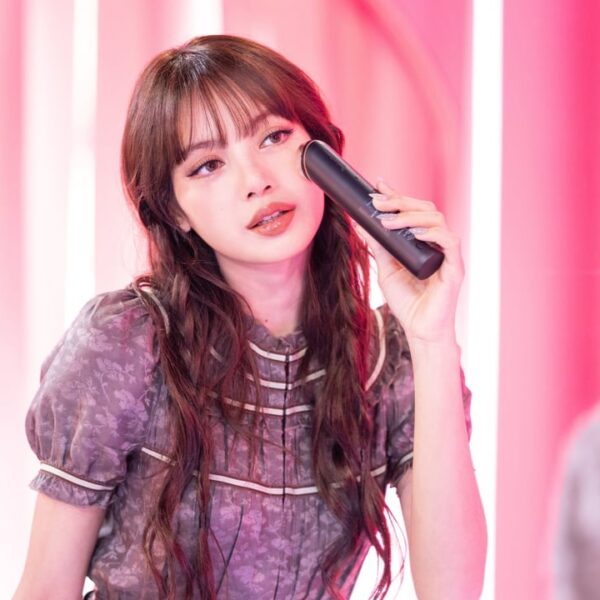 260409 Lisa @ Medicube's Coachella Glow Stage