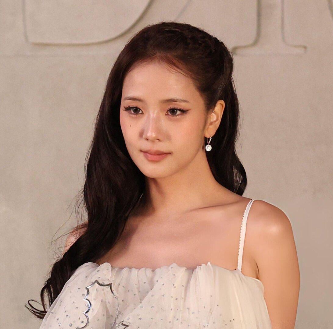 Jisoo at Dior Cruise show 2027