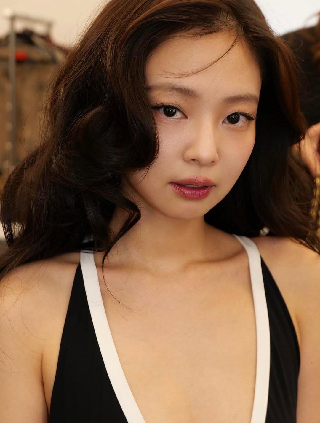 260527 Jennie IG update