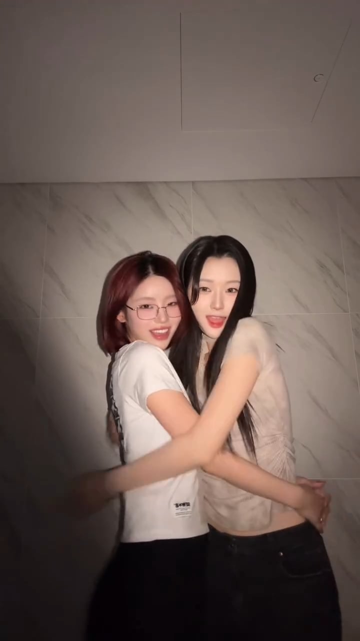260519 Tame Impala & JENNIE - 'Dracula' Challenge by Hyunbin & Mire (TRI.BE)
