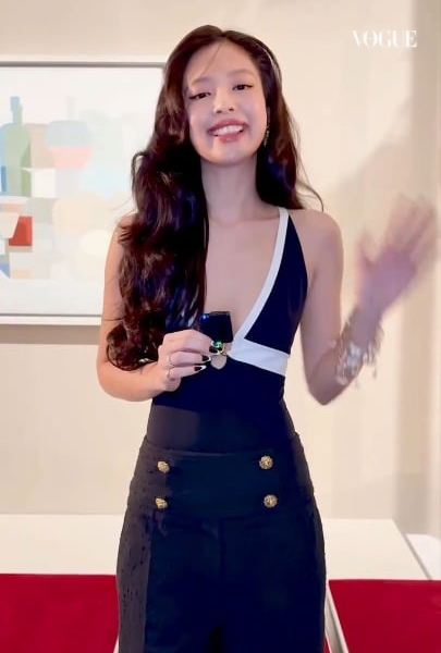 260526 Jennie Interviews @ CHANEL Métiers d'art 2026 Show in Seoul