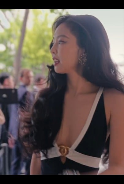 260527 CHANEL IG Update w/ Jennie