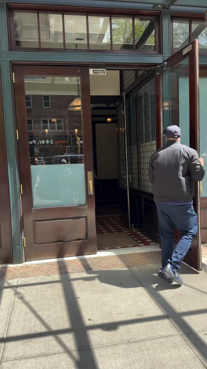260503 Jennie in NYC