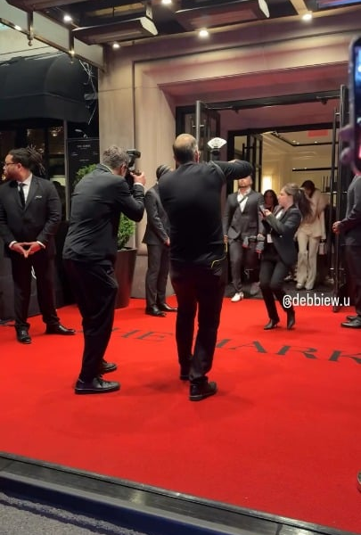 260505 Lisa on her way to the Met Gala 2026 After Party