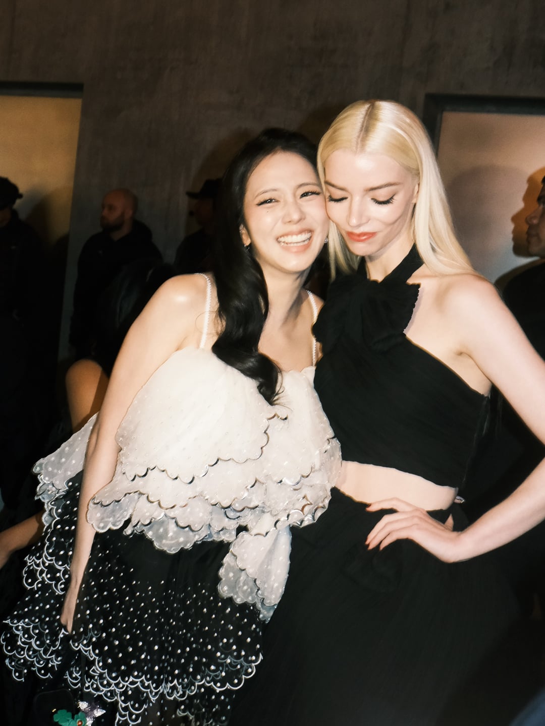 260513 Jisoo w/ Anya Taylor-Joy @ Dior Cruise 2027 Show