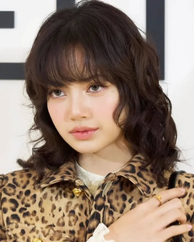 LISA'S....SO CUTEEE