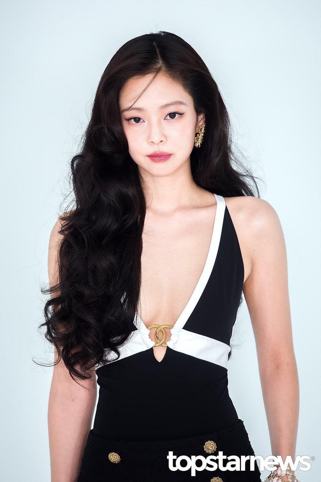 260526 Jennie at CHANEL Métiers d’Art 2026 show in Seoul