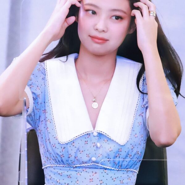220925 Jennie